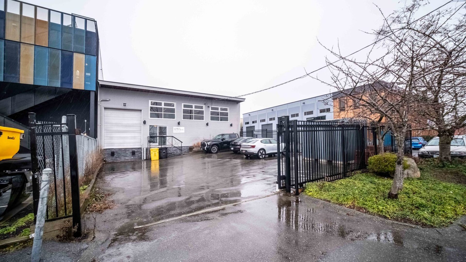Web - 3905 2nd Ave-15